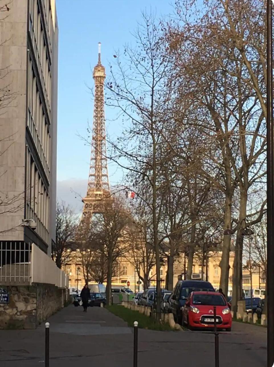 Studio Pour Deux Face A La Tour Eiffel Paris Exterior foto